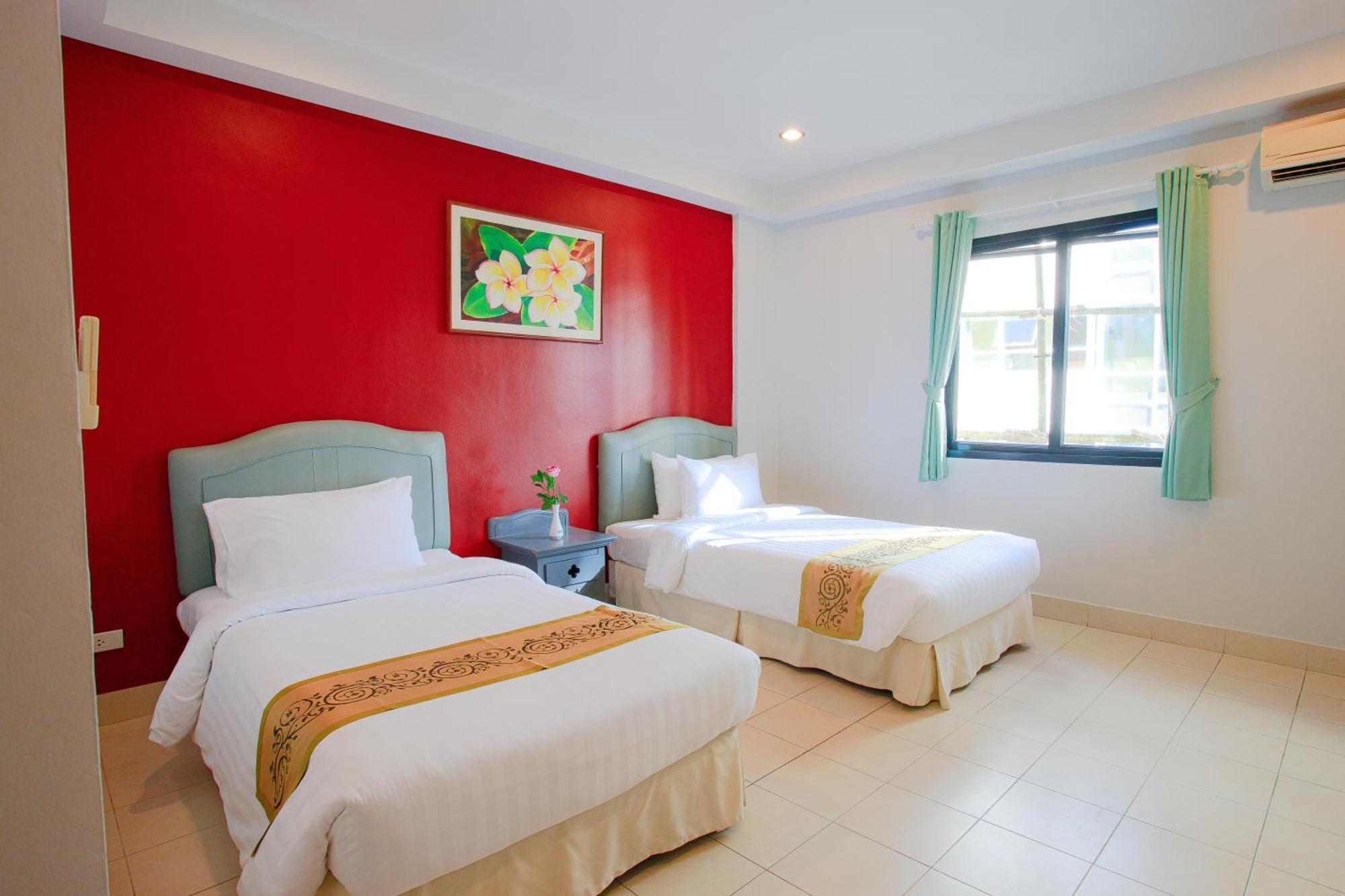 Appartement The Corner à Patong Extérieur photo